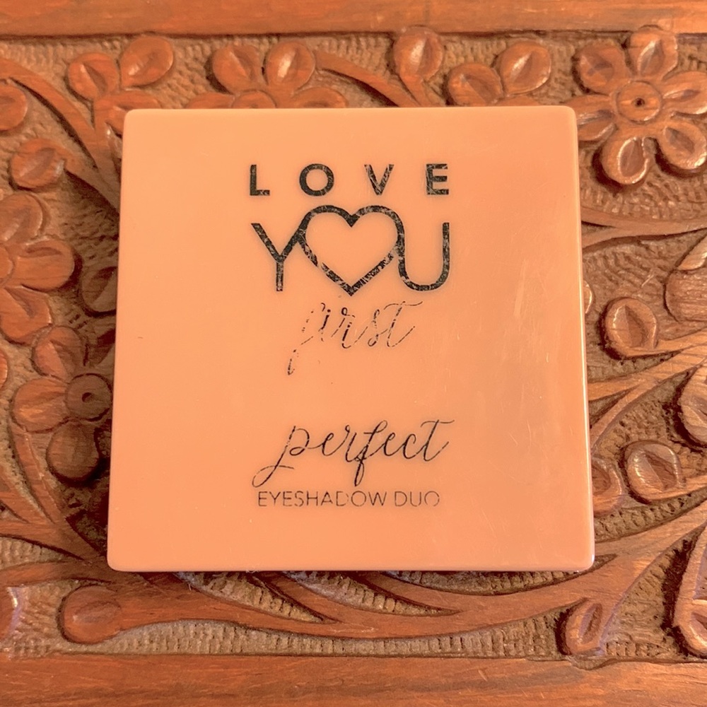 💚 Love You First Eyeshadow Duo